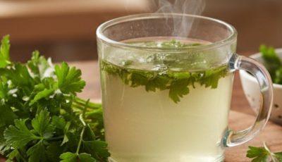 The Ultimate Parsley Tea to Eliminate Swelling
