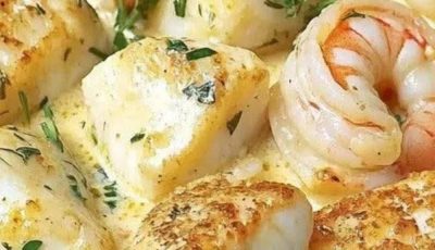Shrimp and Cod in Creamy Garlic Sauce