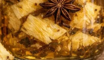 🌿 Boil Pineapple Peels with Cloves: A Natural Remedy Worth Trying