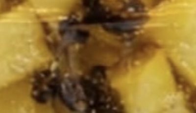 Have You Tried Boiling Pineapple Peels with Cloves for a Simple Daily Drink
