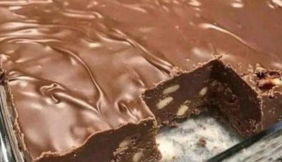 Old-Fashioned Chocolate Fudge with Walnuts