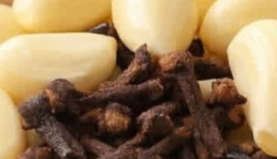 Say Goodbye to Gray Hair with Garlic and Cloves: A Powerful Natural Remedy