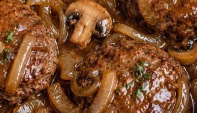 Creamy Slow Cooker Salisbury Steak Meatballs