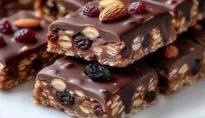 Chocolate Nut & Dried Fruit Energy Bars